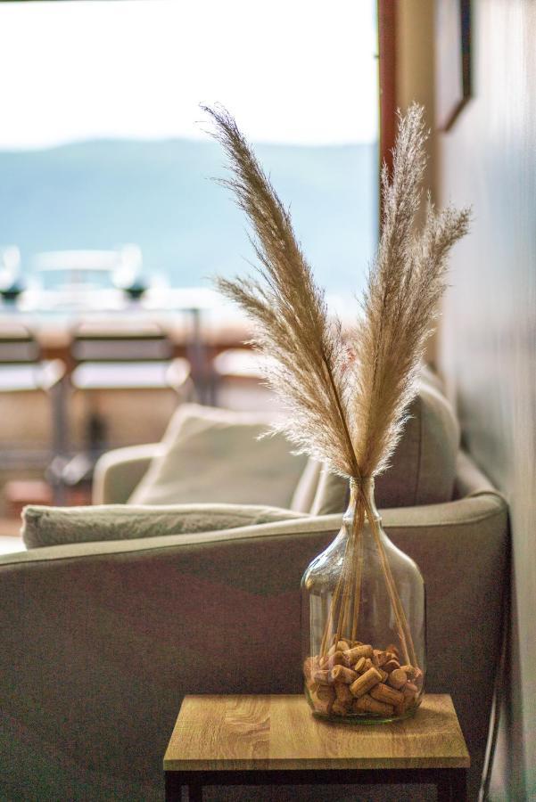 Cabana & Sunset - Terrasse , Parking & Lac Veyrier-du-Lac Luaran gambar